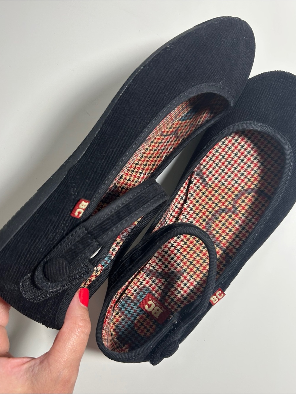 BC Footwear Sz 7 Black Corduroy Mary Jane Flats Strap Round Toe Comfort Preppy